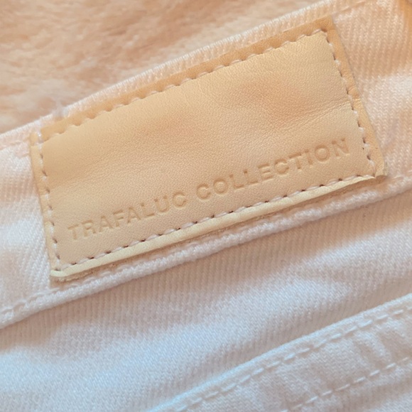 Bright white Trafaluc crop cotton jeans NEW condition thick and soft size 2 - Picture 3 of 11